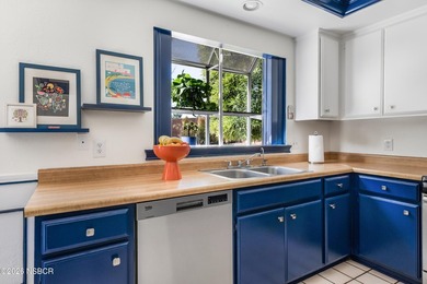Blending contemporary style with a spacious and functional 2,026 - photo 9