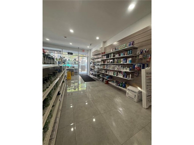 Excellent opportunity to own a well-established pharmacy - photo 3