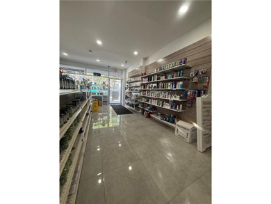 Excellent opportunity to own a well-established pharmacy - photo 4
