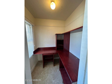 Great central down town location. Walk to shopping and schools - photo 8