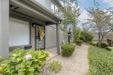 Lake Townhome/Townhouse For Sale in Lexington, Kentucky