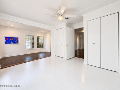 Welcome to this charming 1945 bungalow cottage located in the - photo 8