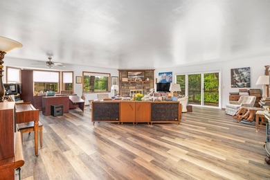 Lake living at its best. Great 3/2 condo on one level. Great - photo 14