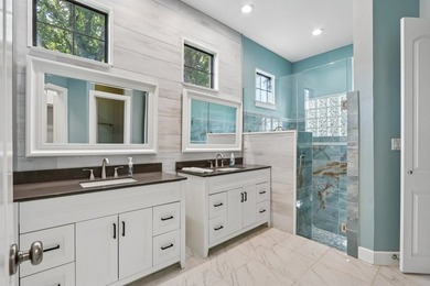 Experience one of the most extraordinary waterfront estates in - photo 16
