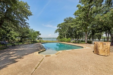 Experience one of the most extraordinary waterfront estates in - photo 33