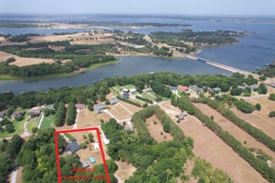2,464 SQFT, 5 BEDROOM HOME ACROSS FROM LAKE FORK ON 2+ ACRES SOLD - Lake Home SOLD! in Alba, Texas