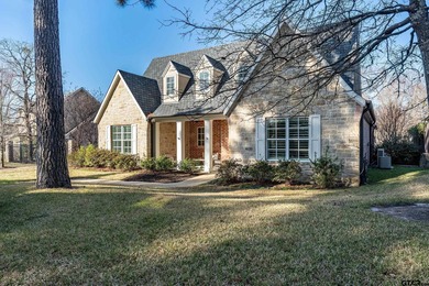 Bellwood Lake Home For Sale in Tyler Texas