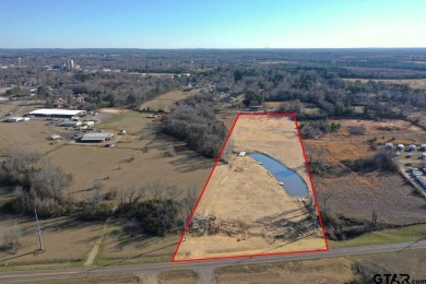 Prime location on Loop179 in Pittsburg, Tx. This beautiful 10.74 - photo 3