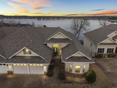 Lake Balboa Townhome/Townhouse For Sale in Hot Springs Village Arkansas