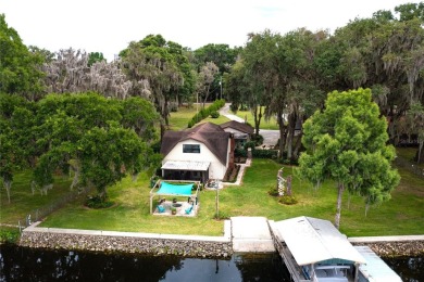 Lake Home For Sale in Dunnellon, Florida