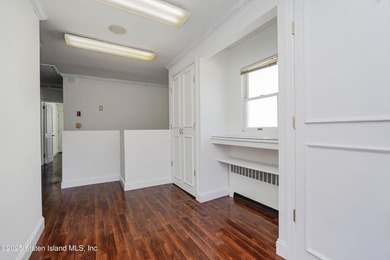 Prime New Dorp Opportunity - Single-Family Ranch with Great - photo 3