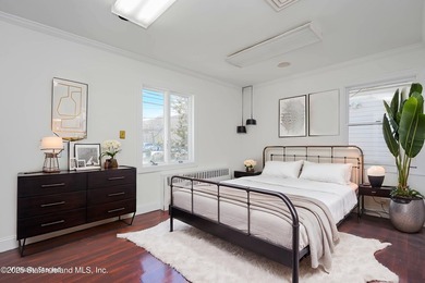 Prime New Dorp Opportunity - Single-Family Ranch with Great - photo 10