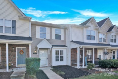 Lake Townhome/Townhouse For Sale in Charlotte, North Carolina