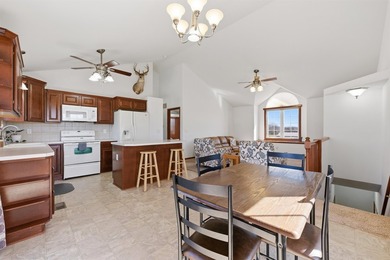 Welcome to 656 E. 110th St., a rare opportunity to own nearly 20 - photo 19