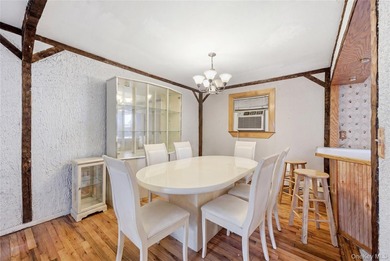 Welcome to this spacious hi-ranch in Bay Shore, offering endless - photo 7