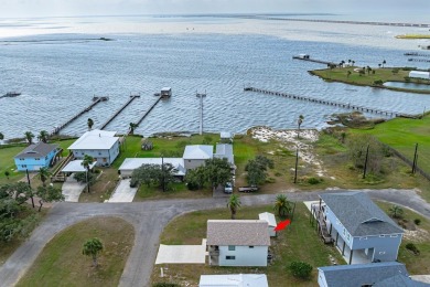 Coastal charm in Lamar Bay View! This beautifully updated 3-bed