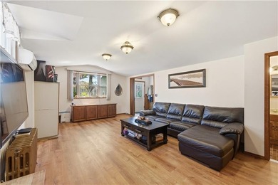 Welcome to this unique find in the heart of College Point! This - photo 10