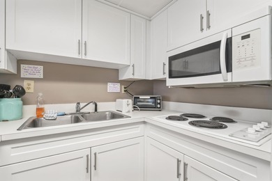 Enjoy those Ocean breathtaking views of this 2BR/ 2 BA, fully