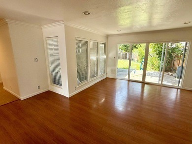 Recently remodeled. Please do not use ShowiTime. There's Supra - photo 4