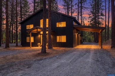Custom Stick built Modern River Front Property that is a - photo 50