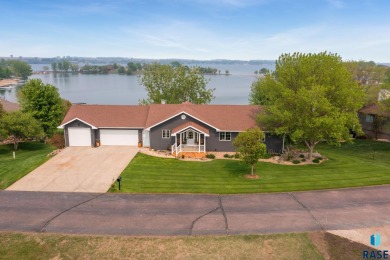 Lake Madison Home For Sale in Wentworth South Dakota