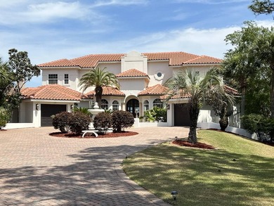 A magnificent custom Mediterranean estate situated on 100 ft of - photo 3