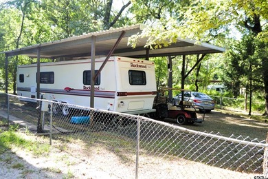 Two fenced lots in Sun Eagle Bay offer the perfect weekend - photo 4