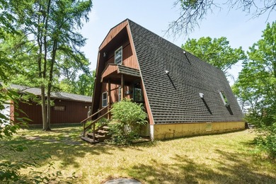 Welcome to lake life at its finest on beautiful Lake Eau Claire! - photo 3