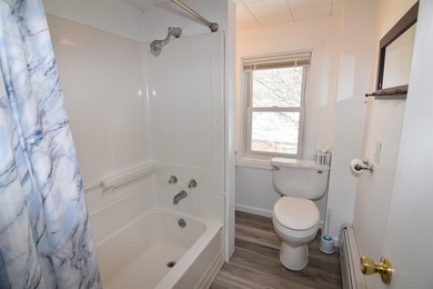 Rare Turnkey Mountain Lodge, ski home, Bed & Breakfast, vacation - photo 33