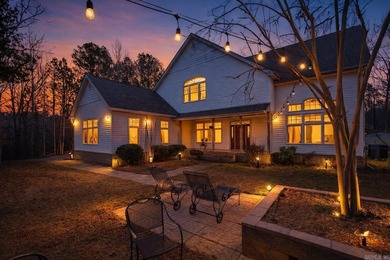 Lake Ouachita Home For Sale in Royal Arkansas