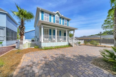 Charming Beach House Just 1/2 Mile from the Beach! Steps Away - photo 6