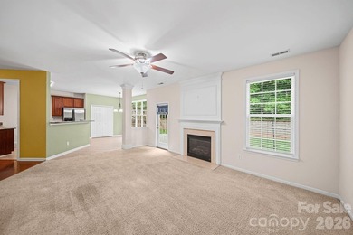 Welcome home to this beautifully maintained 4 bedroom, 2.5 - photo 4