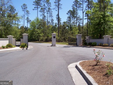 Discover the perfect blend of natural beauty and waterfront - photo 11