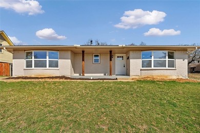 Lake Vilbig Home For Sale in Irving Texas