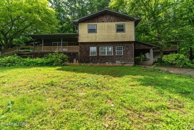 Lake Home For Sale in Clinton, Tennessee
