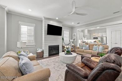Experience the epitome of coastal luxury in this exceptional - photo 5