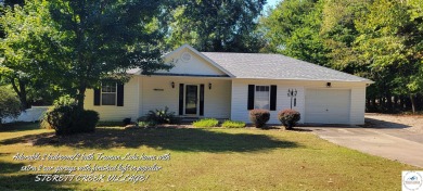 Lake Home For Sale in Warsaw, Missouri