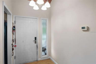Prime Opportunity in Grenelefe! Set in a beautiful community - photo 4