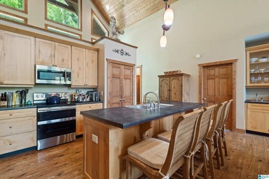 Beautiful 3-bedroom, 3 1/2 bath lakefront home that truly has it - photo 12