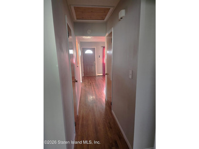 This well-maintained, cozy ranch-style home offers 3 bedrooms - photo 7