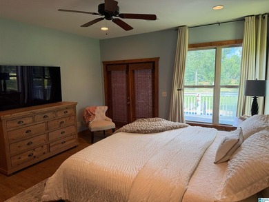 Beautiful 3-bedroom, 3 1/2 bath lakefront home that truly has it - photo 22