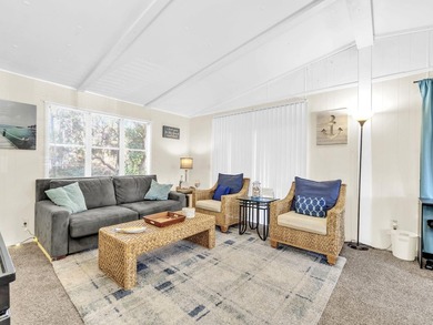 Affordable Navarre opportunity featuring updates, spacious - photo 2