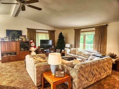This inviting ranch home is ready for you to start enjoying Lake - photo 3