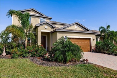 Lake Home For Sale in Fort Myers, Florida