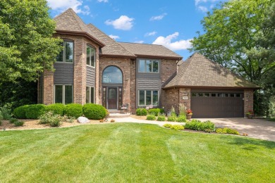 Lake Home Sale Pending in Palos Park, Illinois