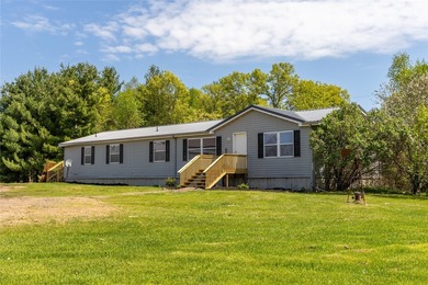 Plenty of space to stretch out by the Chippewa River! This - photo 2