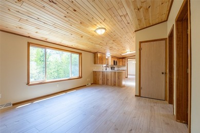 Plenty of space to stretch out by the Chippewa River! This - photo 4