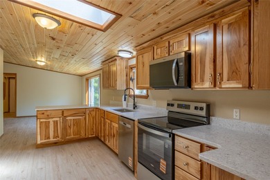 Plenty of space to stretch out by the Chippewa River! This - photo 8