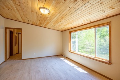 Plenty of space to stretch out by the Chippewa River! This - photo 10