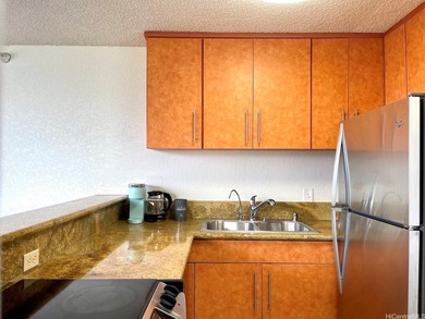 Back on the market due to the buyer's inability to fulfill their - photo 5